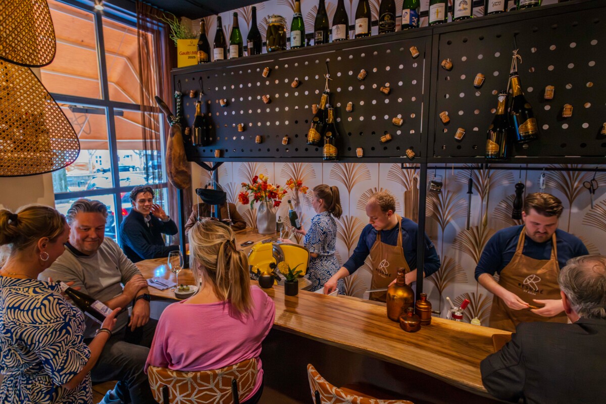 Resume_by_6_24_Bierkade_Den_Haag_113.jpg